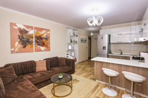 R&B City Center Apartment